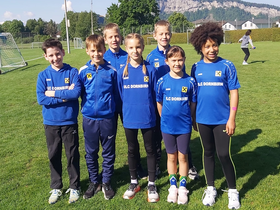 U12
